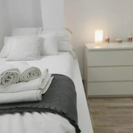 Apartment Holidays2malaga Velarde Cerca Hospital Civil Y Centro