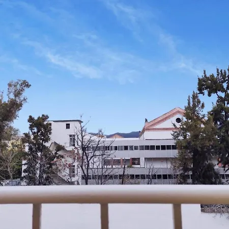 Holidays2malaga Velarde Cerca Hospital Civil Y Centro Apartment